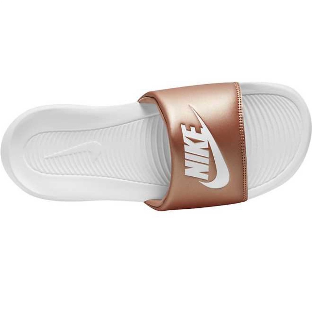 Nike Women's Victori One Slides - Picture 3 of 5